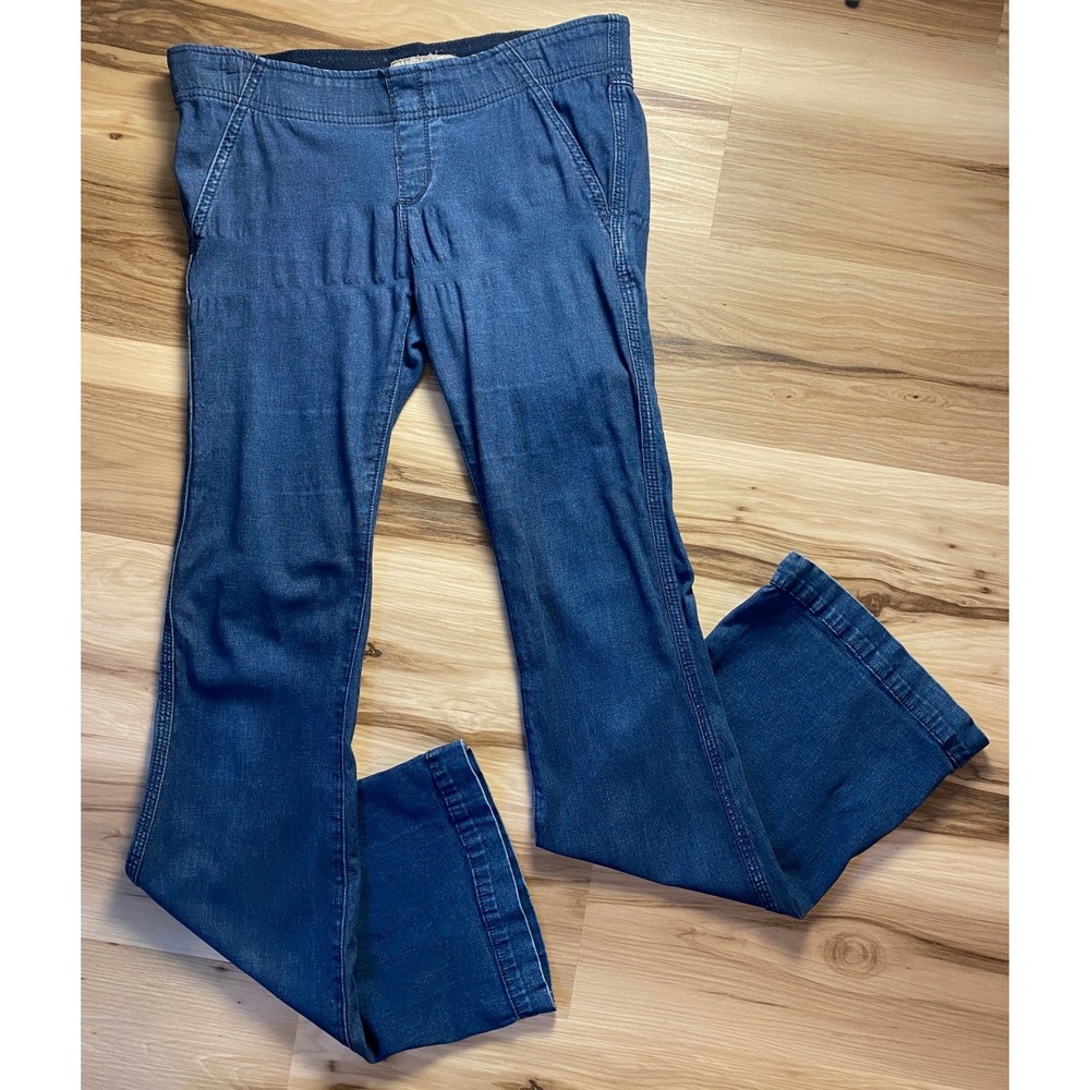 Free People Pull On Flare Jeans‎ Medium Wash Blue Denim Size 28 Boho Flare Leg